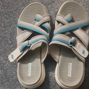 Skechers Beige and Teal Strappy Sandals